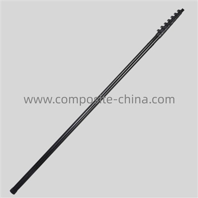 Ūdens padeves krāns un šļūtenes savienojums